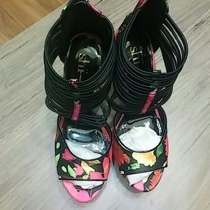 🌺Flower Heels🌺(NA)